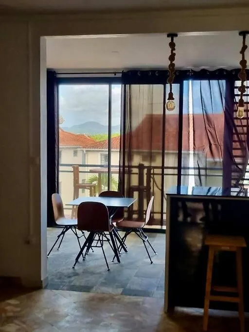 Reve Suspendu T2 Balcon Et Lit Suspendu Apartment Fort-de-France Martinique
